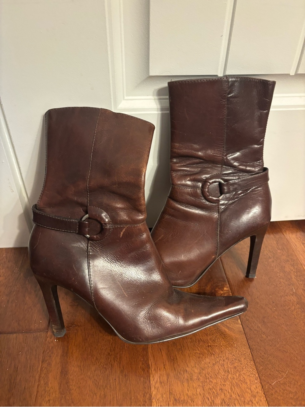 Steve Madden Brown Pointed-Toe Mid-Calf Leather Heeled Boots - Picture 4 of 4